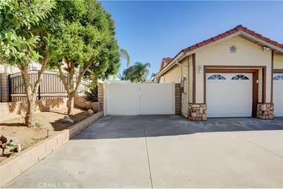 29087 Slumpstone Street, Nuevo, CA 92567 - Photo 8