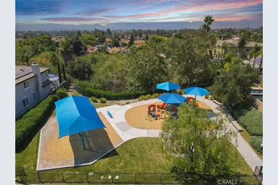 36689 Clove Currant Lane, Murrieta, CA 92562 - Photo 4