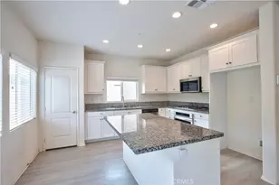 30709 Expedition Dr, Winchester, CA 92596 - Photo 16