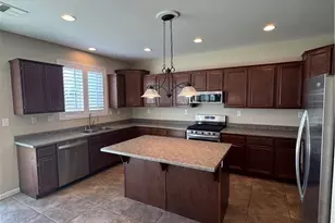 29101 Springshores Dr, Menifee, CA 92585 - Photo 10