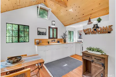 54039 Montgomery, Idyllwild, CA 92549 - Photo 12