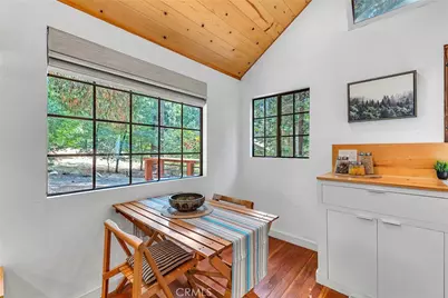 54039 Montgomery, Idyllwild, CA 92549 - Photo 16