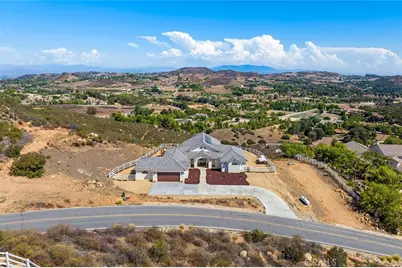 38566 Vista Del Bosque, Murrieta, CA 92562 - Photo 50