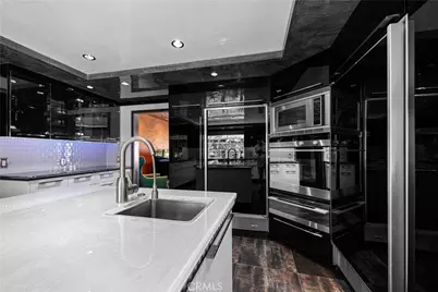 11372 Dona Teresa Drive, Studio City, CA 91604 - Photo 16