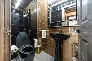 11372 Dona Teresa Dr, Studio City, CA 91604 - Photo 24