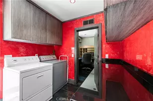 11372 Dona Teresa Dr, Studio City, CA 91604 - Photo 22