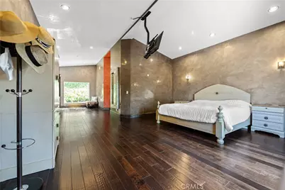 11372 Dona Teresa Drive, Studio City, CA 91604 - Photo 40