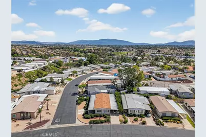 28799 Via Roja, Murrieta, CA 92563 - Photo 4