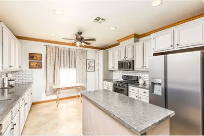 245 Glenview Lane, Hemet, CA 92545 - Photo 10