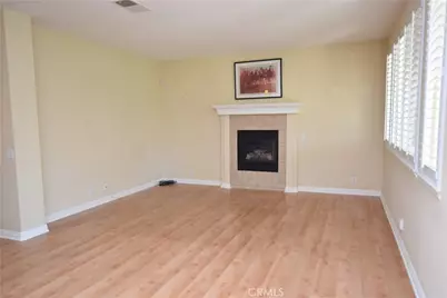 28721 Meadow View Drive, Menifee, CA 92584 - Photo 10