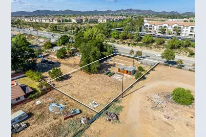 24409 Jefferson Avenue, Murrieta, CA 92562 - Photo 6