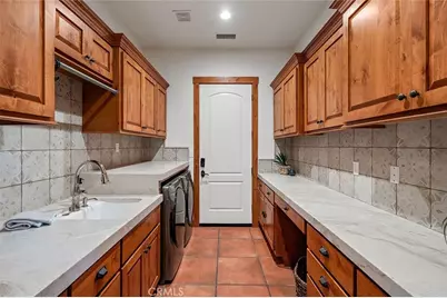 19300 Hombre Lane, Murrieta, CA 92562 - Photo 50