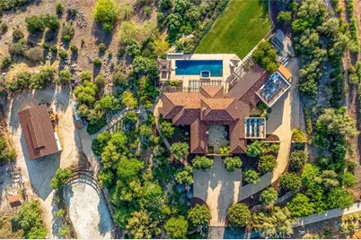 19300 Hombre Lane, Murrieta, CA 92562 - Photo 4