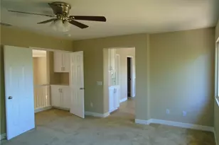 29905 Cherry Hill Dr, Murrieta, CA 92563 - Photo 16