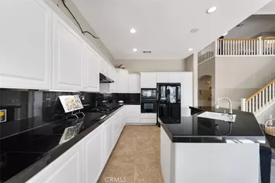 36220 Madora, Wildomar, CA 92595 - Photo 10