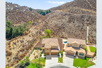 36312 Shedera Court, Lake Elsinore, CA 92532 - Photo 8