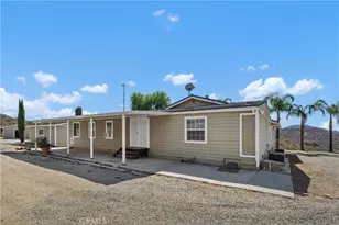 23742 Bundy Canyon Rd, Wildomar, CA 92595 - Photo 28