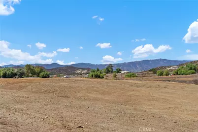 23742 Bundy Canyon Road, Wildomar, CA 92595 - Photo 6