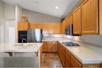 23785 Corte Carrio, Murrieta, CA 92562 - Photo 4