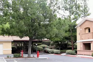 24909 Madison, Murrieta, CA 92562 - Photo 2