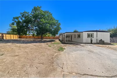 45991 Willowbrook, Hemet, CA 92544 - Photo 4