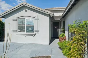 25266 Shady Creek Cir, Menifee, CA 92584 - Photo 6