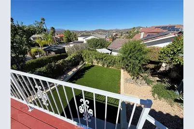 29731 Bonanza Place, Canyon Lake, CA 92587 - Photo 12