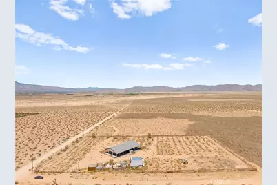 36990 Cambria Road, Lucerne Valley, CA 92356 - Photo 4