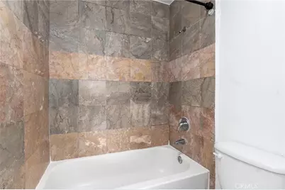 7254 Vassar Ave #308, Canoga Park, CA 91303 - Photo 16