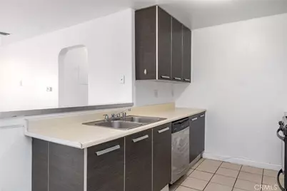 7254 Vassar Ave #308, Canoga Park, CA 91303 - Photo 22