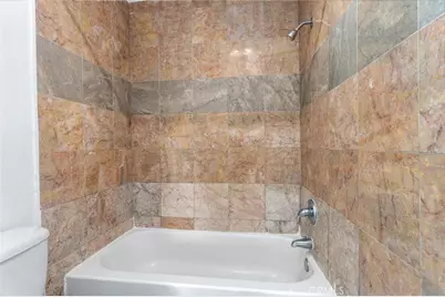 7254 Vassar Ave #308, Canoga Park, CA 91303 - Photo 20