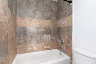 7254 Vassar Ave, Canoga Park, CA 91303 - Photo 14