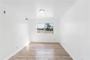 7254 Vassar Ave, Canoga Park, CA 91303 - Photo 8