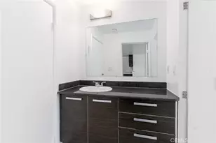 7254 Vassar Ave, Canoga Park, CA 91303 - Photo 12