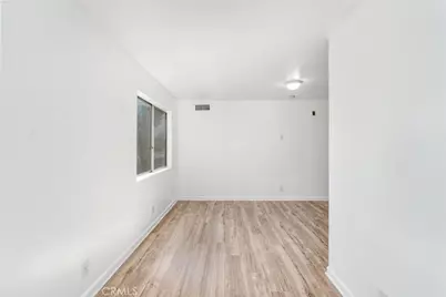 7254 Vassar Ave #308, Canoga Park, CA 91303 - Photo 10