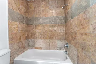 7254 Vassar Ave #308, Canoga Park, CA 91303 - Photo 20