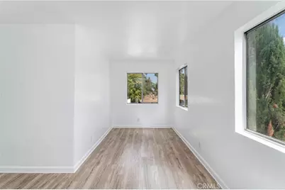7254 Vassar Ave #308, Canoga Park, CA 91303 - Photo 12