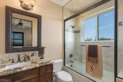 21128 Via Los Laureles, Murrieta, CA 92562 - Photo 34