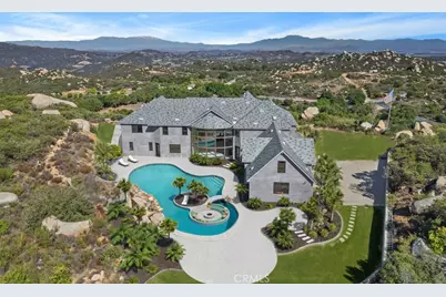 42125 Calle Paramo, Murrieta, CA 92562 - Photo 6