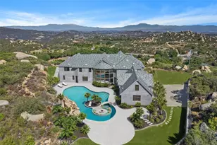 42125 Calle Paramo, Murrieta, CA 92562 - Photo 6