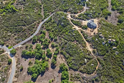 42125 Calle Paramo, Murrieta, CA 92562 - Photo 6