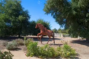 42125 Calle Paramo, Murrieta, CA 92562 - Photo 68