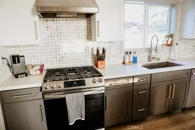 39220 Gray Squirrel Road, Temecula, CA 92592 - Photo 14