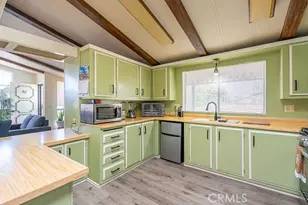 209 Flora Vista, San Jacinto, CA 92582 - Photo 4