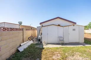 209 Flora Vista, San Jacinto, CA 92582 - Photo 24