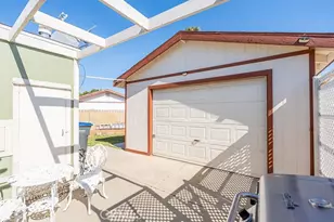 209 Flora Vista, San Jacinto, CA 92582 - Photo 30