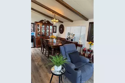 209 Flora Vista, San Jacinto, CA 92582 - Photo 2