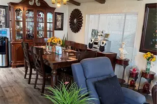 209 Flora Vista, San Jacinto, CA 92582 - Photo 2