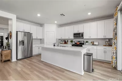 24312 Insignia Drive, Menifee, CA 92584 - Photo 6