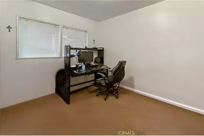 705 McDonald Avenue, Wilmington, CA 90744 - Photo 10